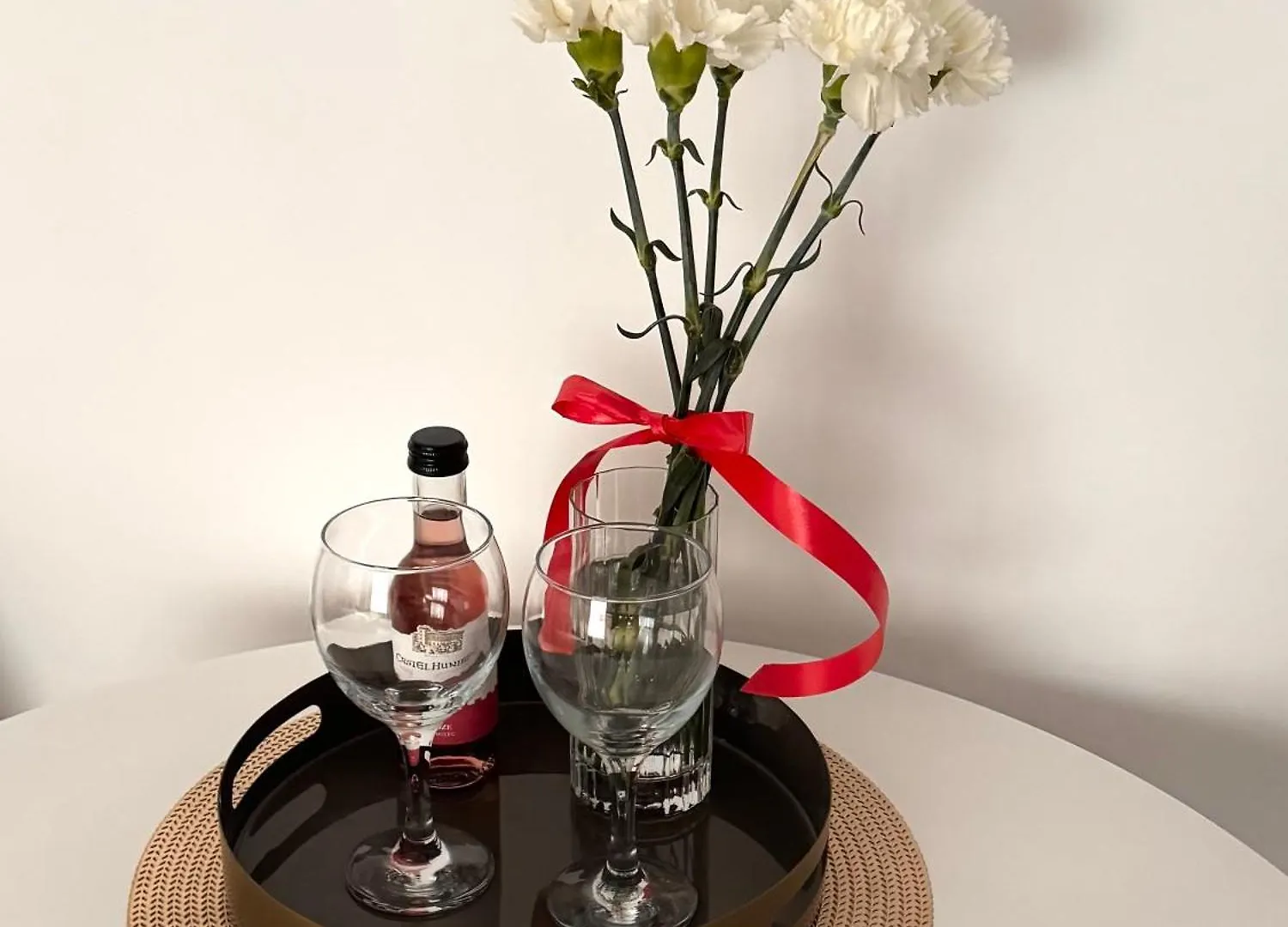 Apartment Studio By The Park Bucharest Romania