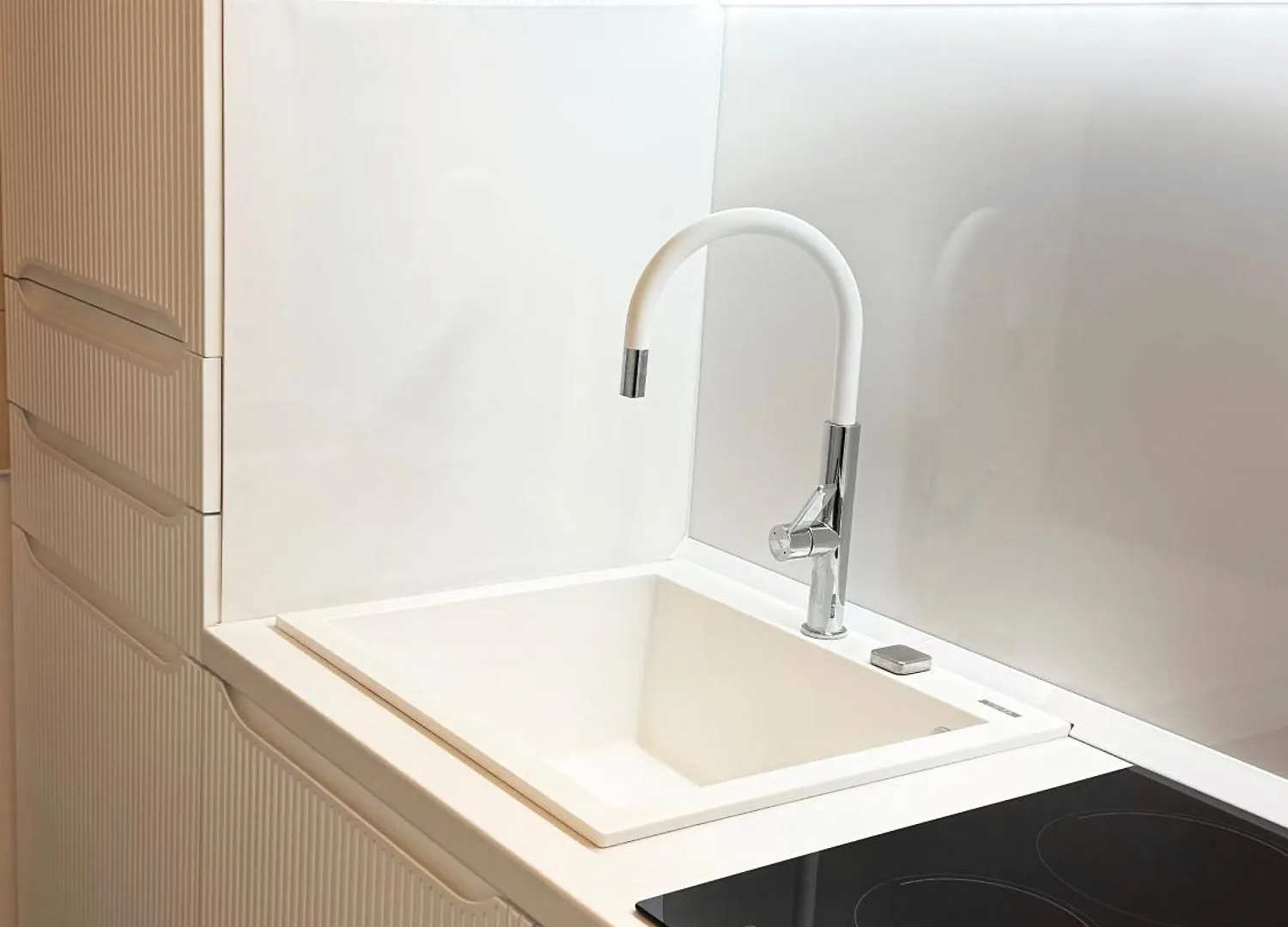 Apartment Studio By The Park Bucharest