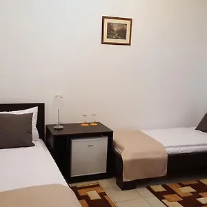 Pensiune Vis A Vis, Bucureşti